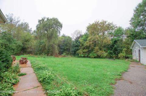 929 N Cedar Rd, Mason, MI 48854 photo 6