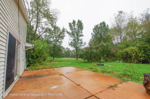929 N Cedar Rd, Mason, MI 48854 photo 7