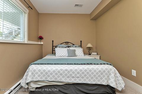 11270 Autumn Meadows Dr, Dewitt, MI 48820 photo 34