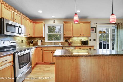 13067 Addington, Dewitt, MI 48820 photo 10
