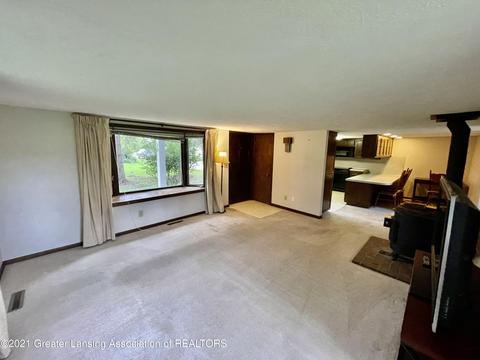 1012 Turner Rd, Dewitt, MI 48820 photo 5