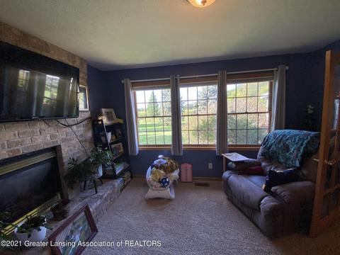 1717 E Hyde Rd, Saint Johns, MI 48879 photo 10