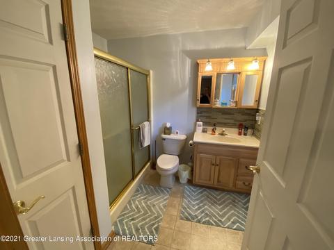1717 E Hyde Rd, Saint Johns, MI 48879 photo 14
