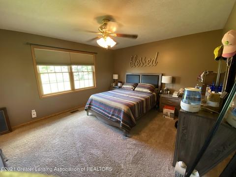 1717 E Hyde Rd, Saint Johns, MI 48879 photo 13
