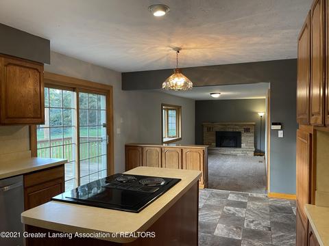 12784 Wood Rd, Bath, MI 48808 photo 5