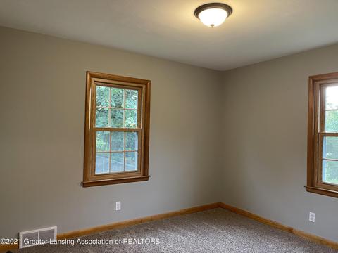 12784 Wood Rd, Bath, MI 48808 photo 9