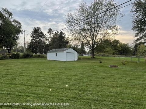 12784 Wood Rd, Bath, MI 48808 photo 18