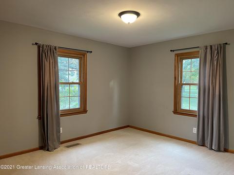 12784 Wood Rd, Bath, MI 48808 photo 7