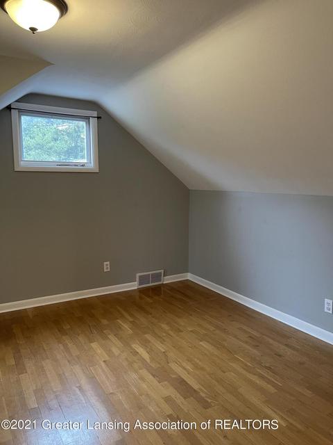 12784 Wood Rd, Bath, MI 48808 photo 14