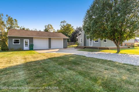 6461 W Howe Rd, Dewitt, MI 48820 photo 2