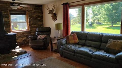 6461 W Howe Rd, Dewitt, MI 48820 photo 13