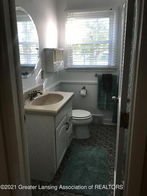 1117 Mitchell Ave, Lansing, MI 48917 photo 14