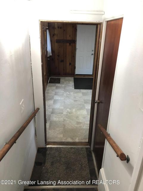 385 Green St, Perry, MI 48872 photo 15