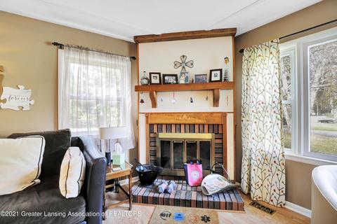 12738 Holly Ln, Dewitt, MI 48820 photo 7