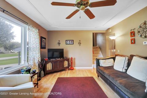 12738 Holly Ln, Dewitt, MI 48820 photo 6