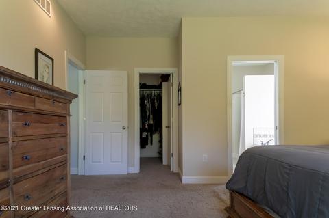 2075 Arbor Meadows Dr, Dewitt, MI 48820 photo 14