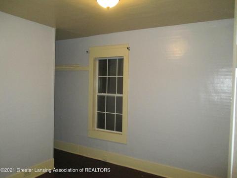 1925 John St, Lansing, MI 48906 photo 7