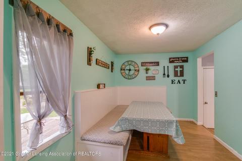 1632 W Herbison Rd, Dewitt, MI 48820 photo 9