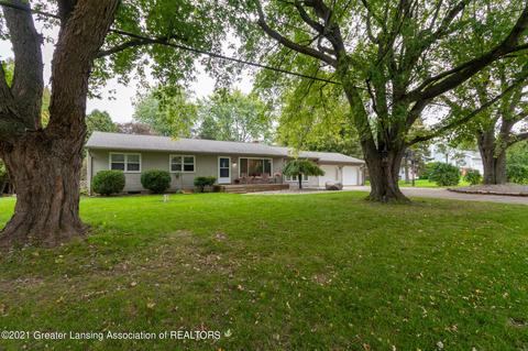 1632 W Herbison Rd, Dewitt, MI 48820 photo 2