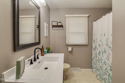 1632 W Herbison Rd, Dewitt, MI 48820 photo 10