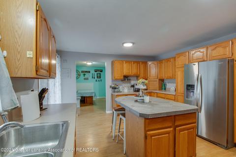 1632 W Herbison Rd, Dewitt, MI 48820 photo 8