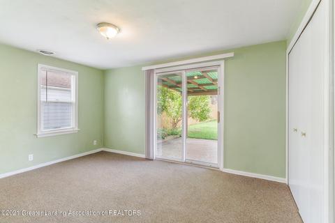 2908 Timber Dr, Lansing, MI 48917 photo 17