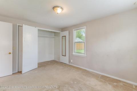 2908 Timber Dr, Lansing, MI 48917 photo 21