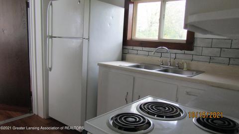 536 W 4th St, Charlotte, MI 48813 photo 10