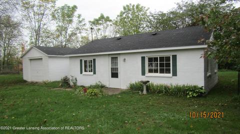 536 W 4th St, Charlotte, MI 48813 photo 1