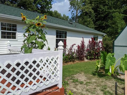 6247 W Beard Rd, Perry, MI 48872 photo 4