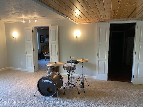 4543 Comanche Dr, Okemos, MI 48864 photo 42