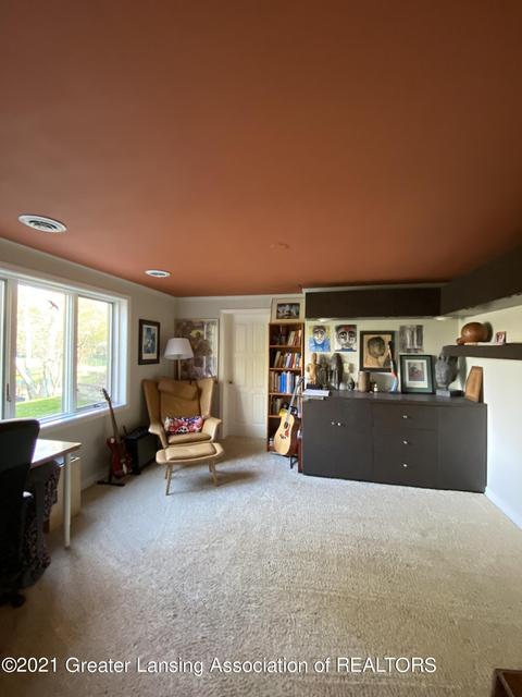 4543 Comanche Dr, Okemos, MI 48864 photo 43