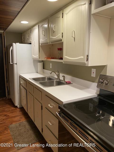 4543 Comanche Dr, Okemos, MI 48864 photo 50