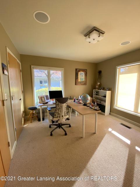 4543 Comanche Dr, Okemos, MI 48864 photo 37