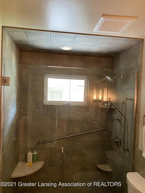 4543 Comanche Dr, Okemos, MI 48864 photo 39
