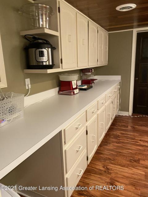 4543 Comanche Dr, Okemos, MI 48864 photo 49