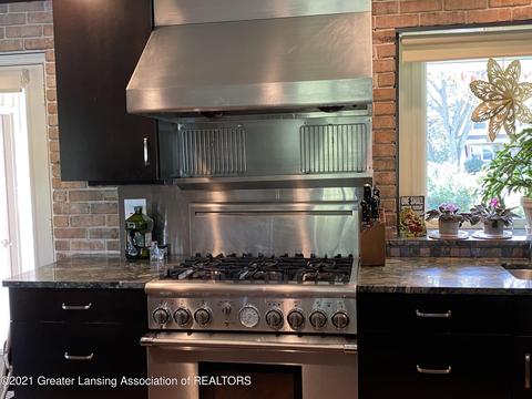 4543 Comanche Dr, Okemos, MI 48864 photo 11