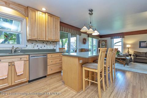 13134 Farm Ln, Dewitt, MI 48820 photo 11