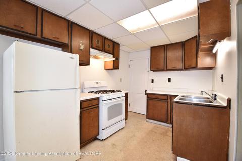 527 Pacific Ave, Lansing, MI 48910 photo 18