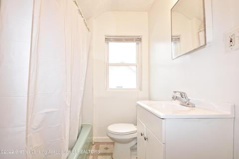 527 Pacific Ave, Lansing, MI 48910 photo 11