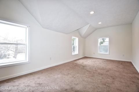 527 Pacific Ave, Lansing, MI 48910 photo 22