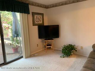 5908 N Okemos Rd, Haslett, MI 48840 photo 3
