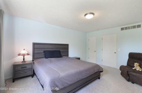 111 W Webb, Dewitt, MI 48820 photo 12