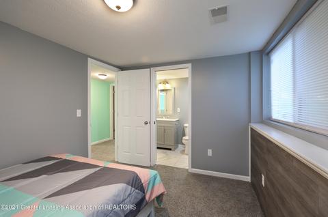 111 W Webb, Dewitt, MI 48820 photo 15