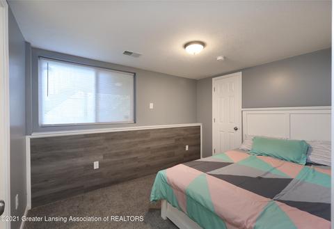 111 W Webb, Dewitt, MI 48820 photo 17