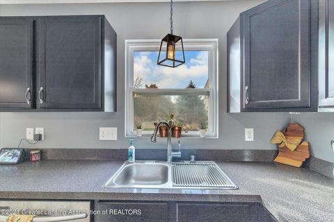 3075 Moccasin Dr, Dewitt, MI 48820 photo 17