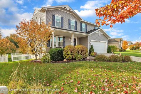 3075 Moccasin Dr, Dewitt, MI 48820 photo 2