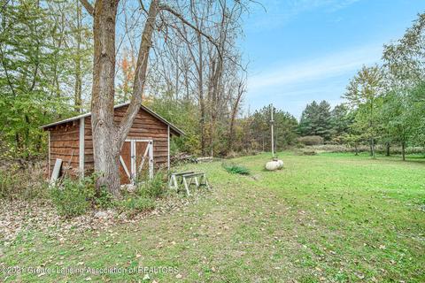 5875 E Price Rd, Saint Johns, MI 48879 photo 5