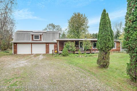 5875 E Price Rd, Saint Johns, MI 48879 photo 1