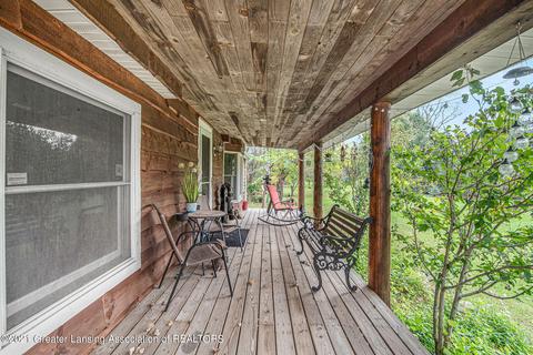 5875 E Price Rd, Saint Johns, MI 48879 photo 6